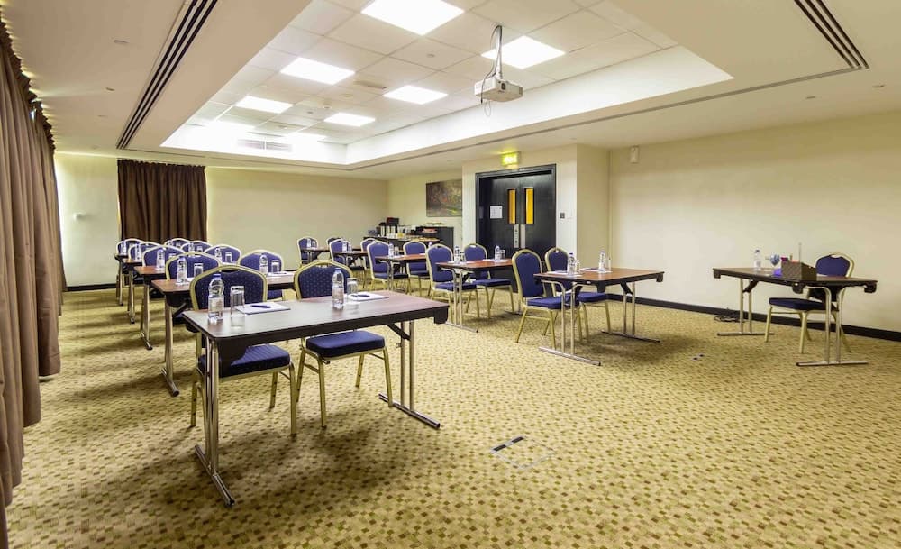 Holiday Inn Express Dubai Airport, un hotel IHG — 20