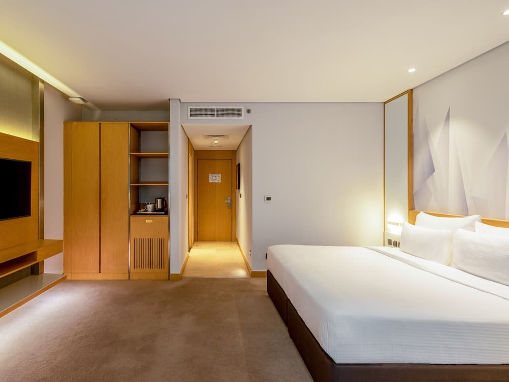 Flora Inn Hotel Aeroporto di Dubai — 7