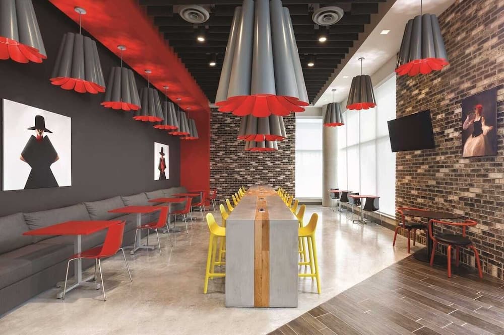 Kompose Boutique Hotel Miami Flughafen — 11