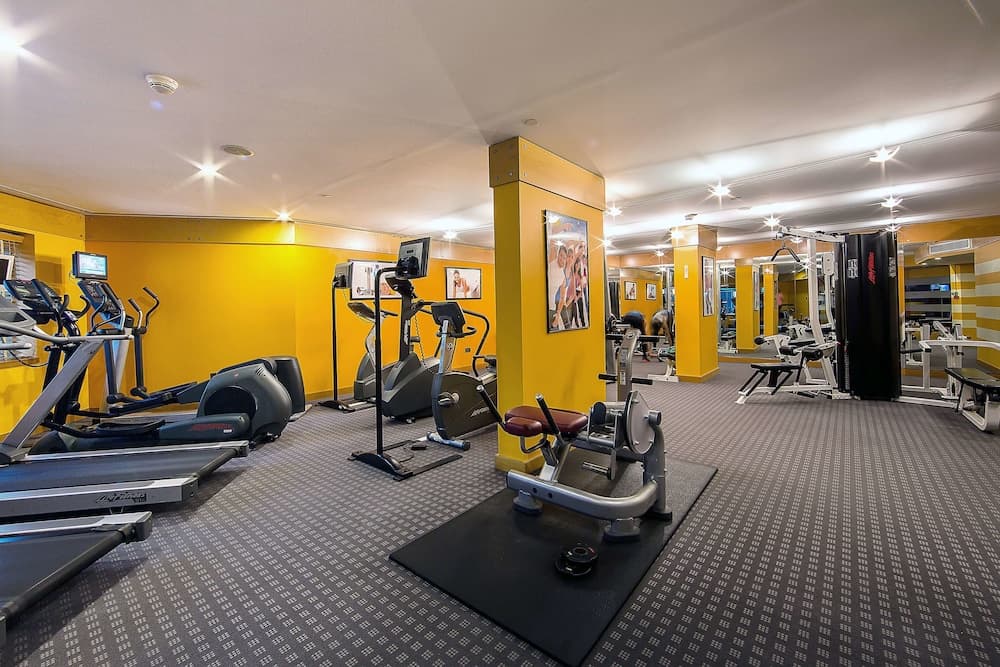 Ramada Plaza by Wyndham Dubai Deira — 10