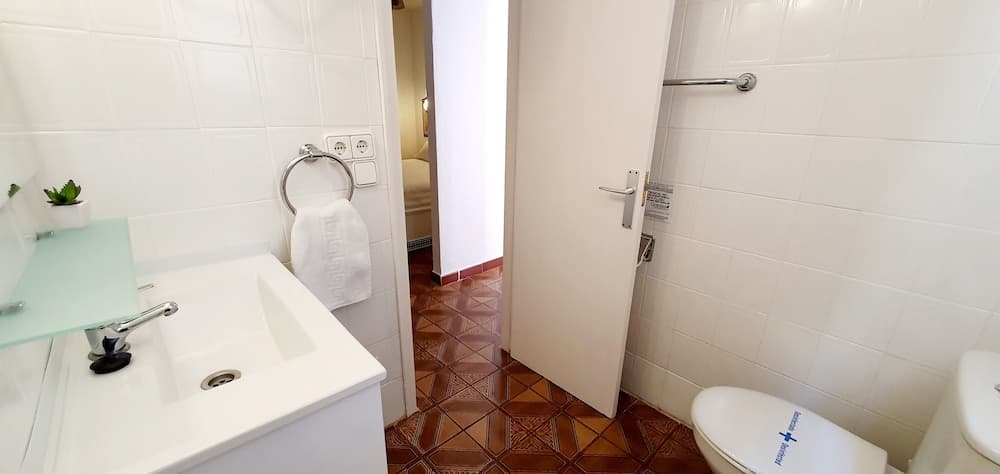 Granada Apartments Ibiza — 22