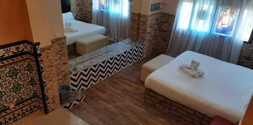 Hostal Avenida Andalucía — 6