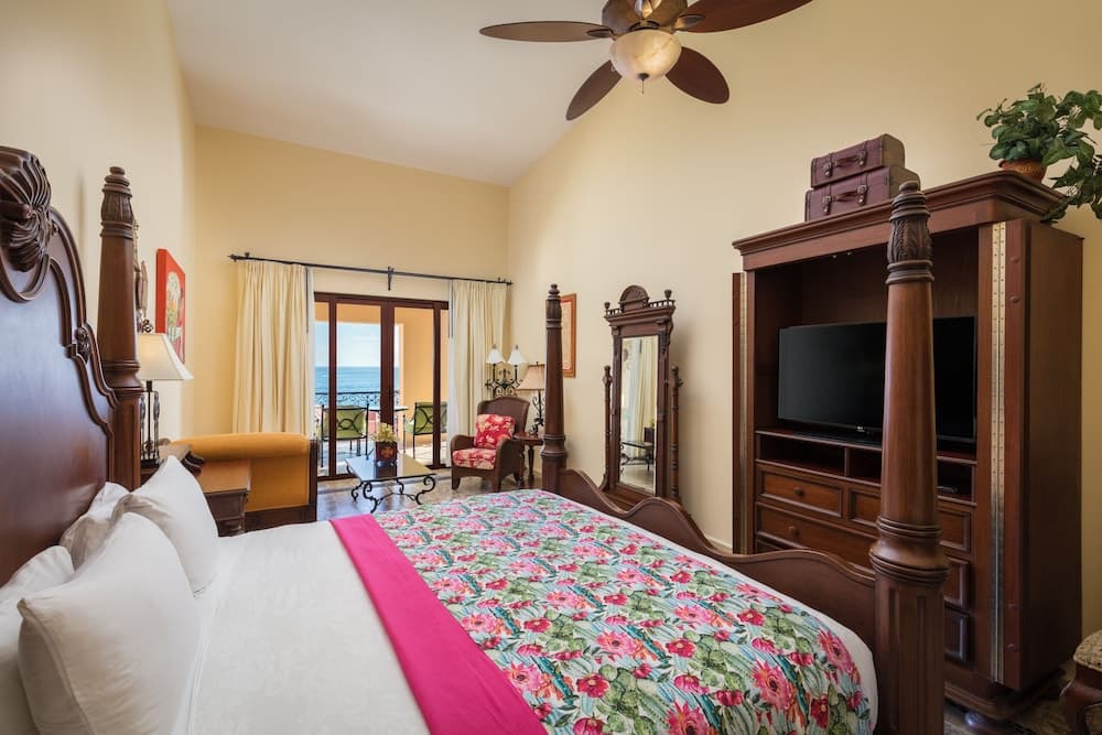 Hacienda Encantada Resort & Residences — 18