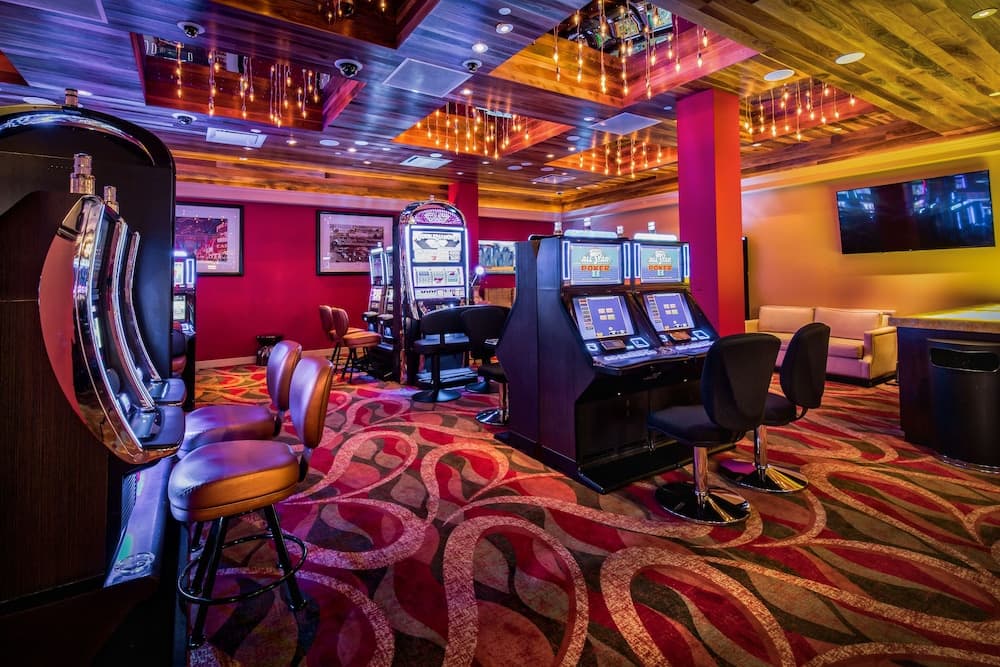 Downtown Grand Las Vegas — 21