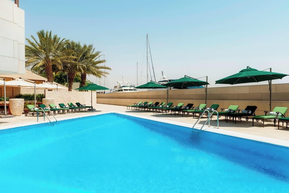 Sheraton Dubai Creek Hotel & Towers — 11