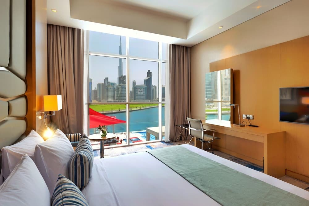 Canal Central Hotel — 25