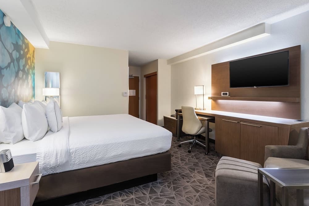 Courtyard by Marriott Miami Centro — 28