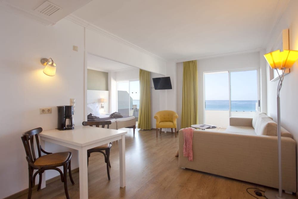 FERGUS Style Palma Beach - Adults Only — 16