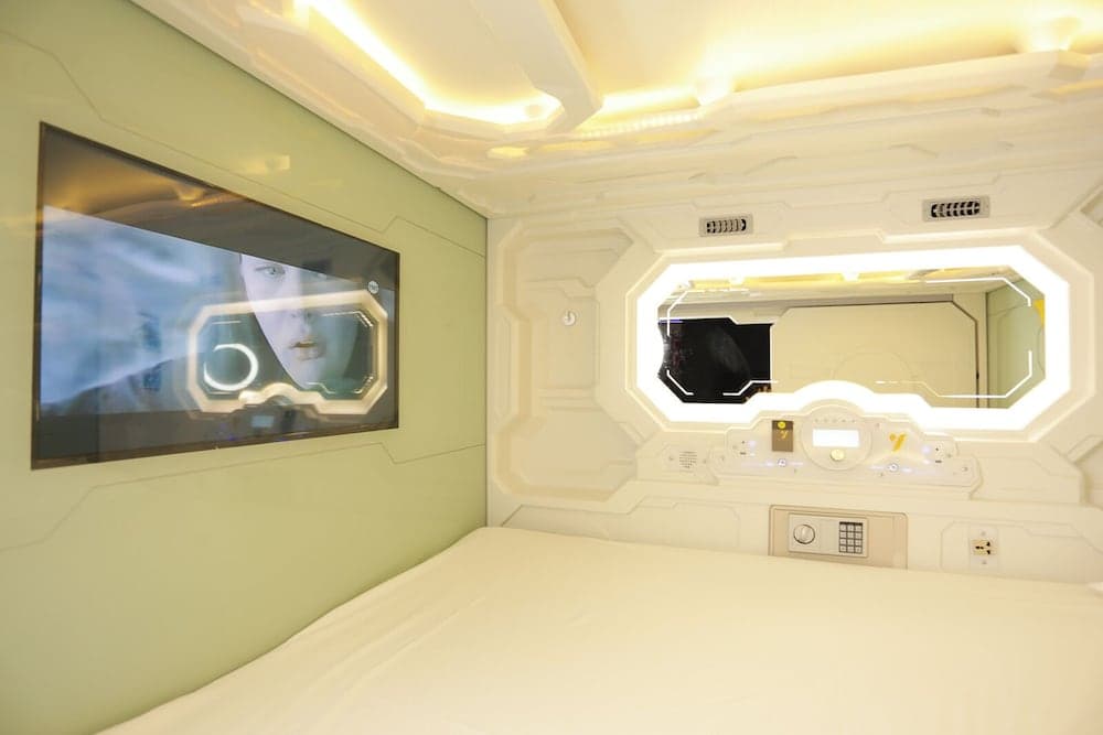 The Yellow Capsule Cancun Close to Airport — 5