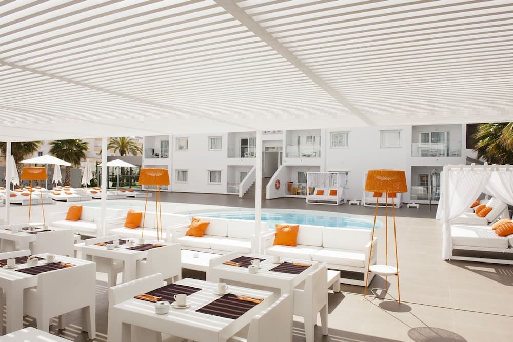 Ibiza Sun Apartments — 13