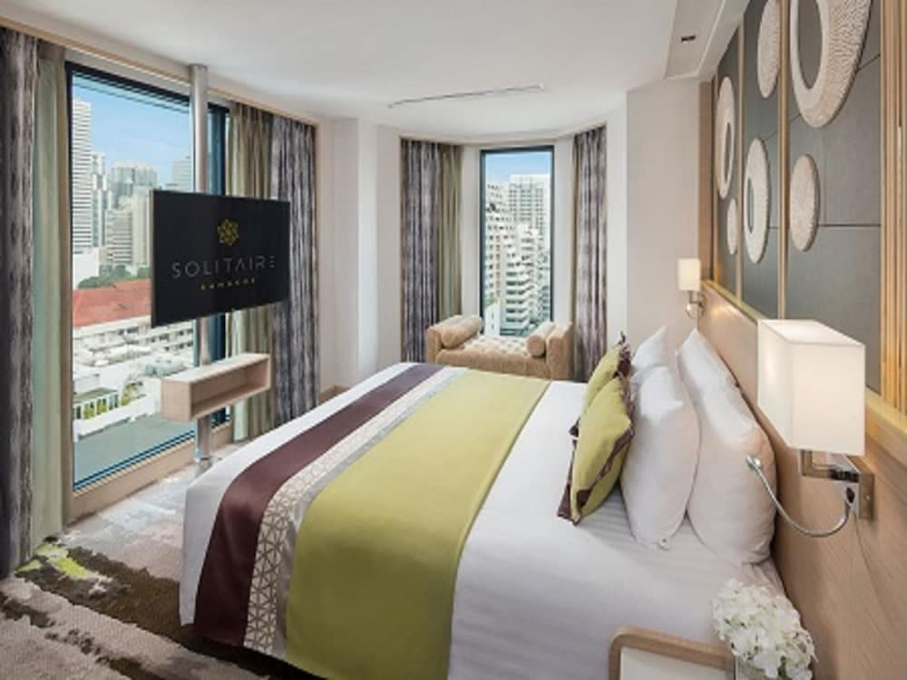 Solitaire Bangkok Sukhumvit 11 — 25