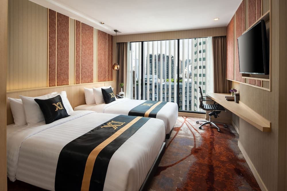 Eleven Hotel Bangkok — 1