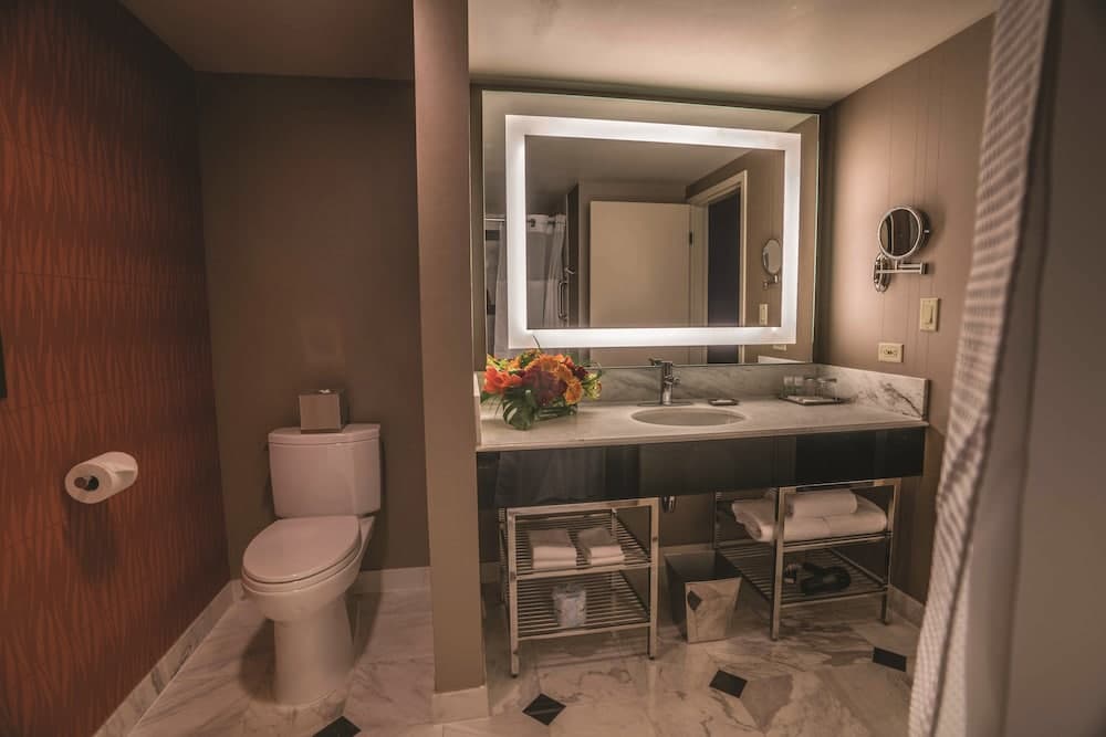 MGM Grand Hotel & Casino — 23