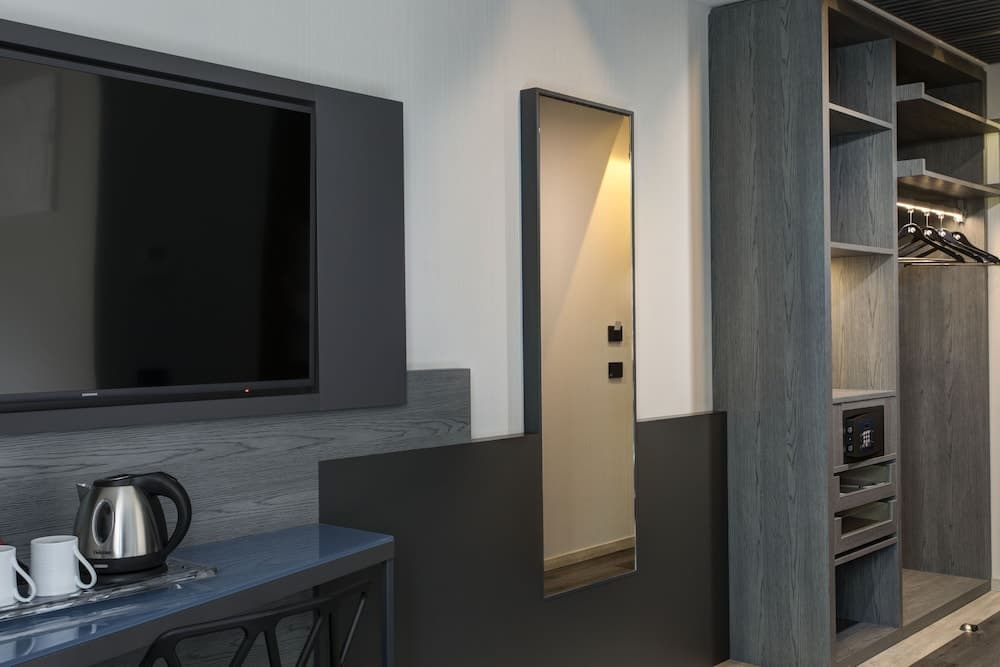 iQ Hotel Milano — 23