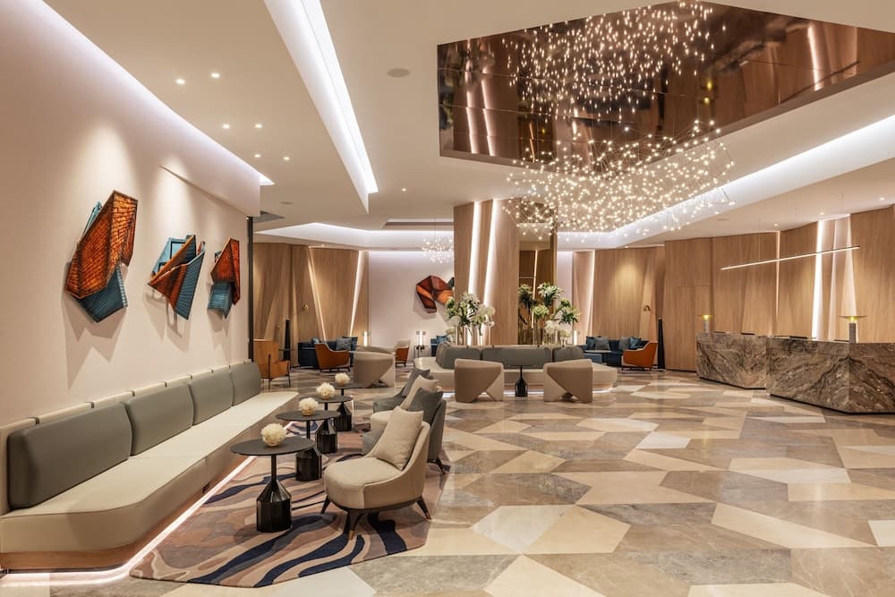 Sheraton Mall of the Emirates Hotel, Dubai — 3