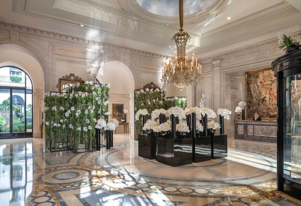 Four Seasons Hotel George V — 2