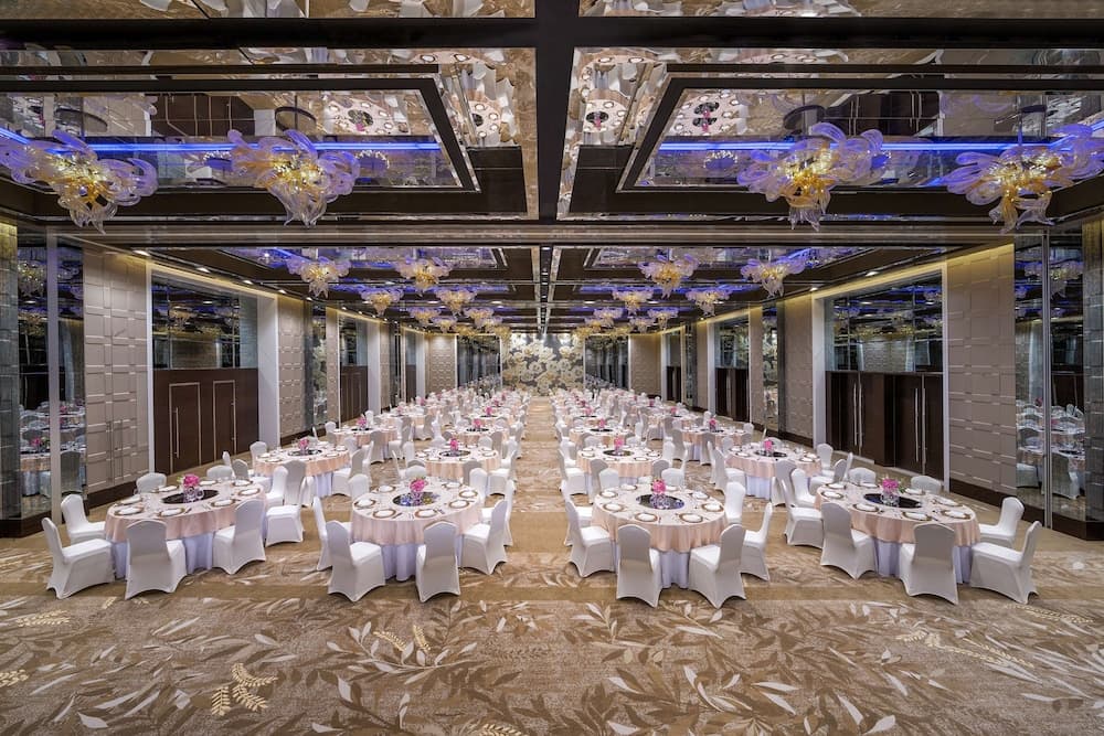Hyatt Regency Dubai Creek Heights — 24