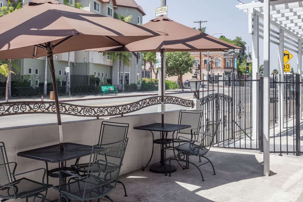 Knights Inn Downtown Los Angeles — 6