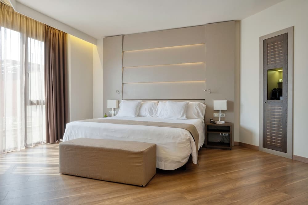 Hotel America Barcelona — 8