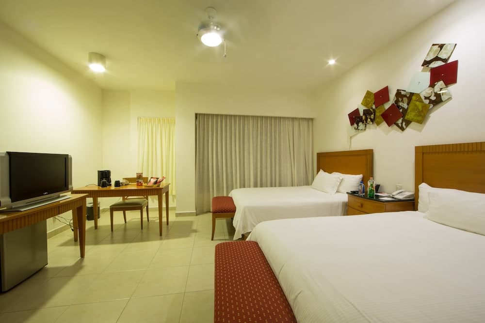 Ambiance Suites Cancun — 22