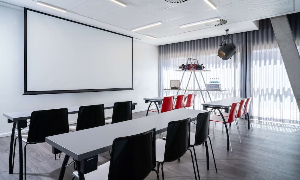 Radisson RED V&A Waterfront, Cape Town hotel, Silo 6, South Arm Road, V&A Waterfront, Cape Town, Western Cape, 8001, South Africa — photo 70