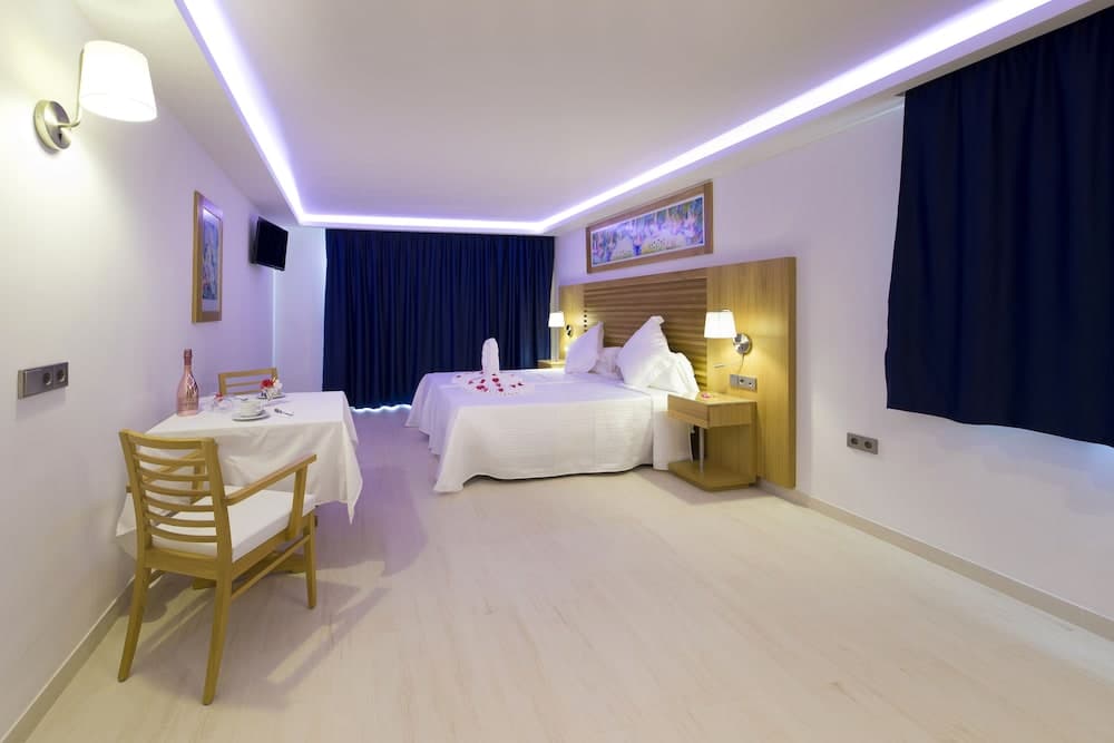 My Way Luxury Ibiza Studios — 18