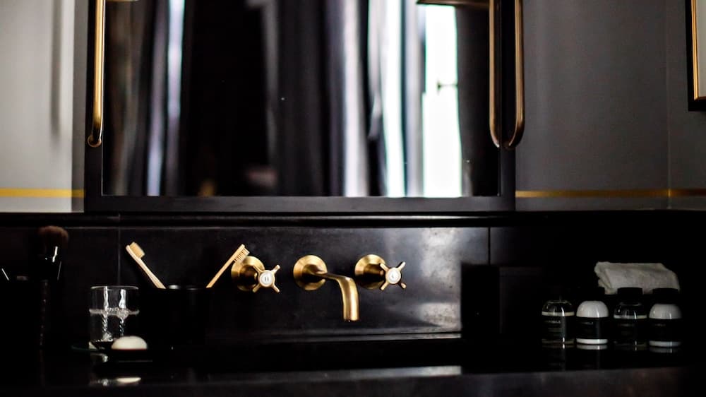 Monsieur George Hotel & Spa – Champs Elysées — 29