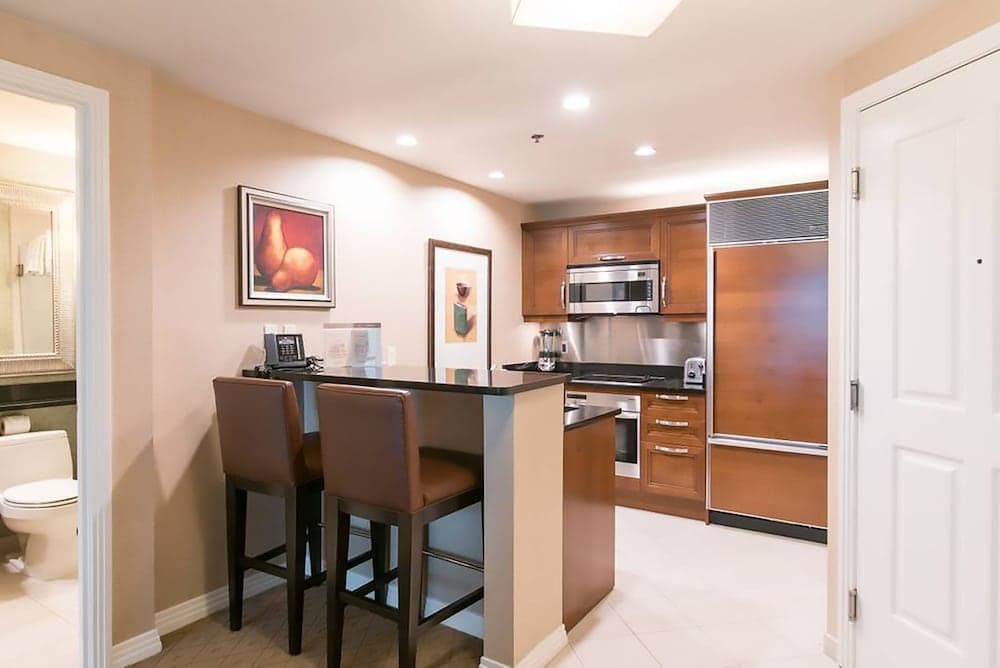 Signature Affordable Luxury — 7