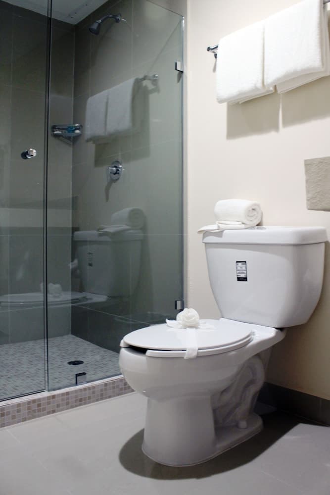 Terracaribe Hotel - In Cancun (Downtown Cancun) — 11