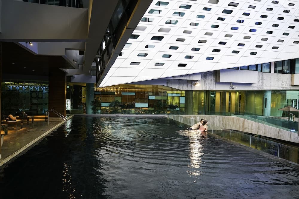 LiT BANGKOK Hotel — 18