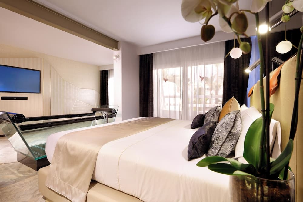 Ushuaïa Ibiza Beach Hotel - Solo Adultos - Entrada al Club Incluida — 14