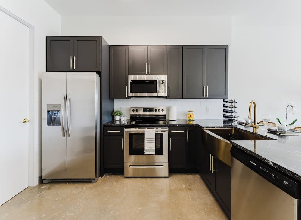 Griffin's Apartment — 10