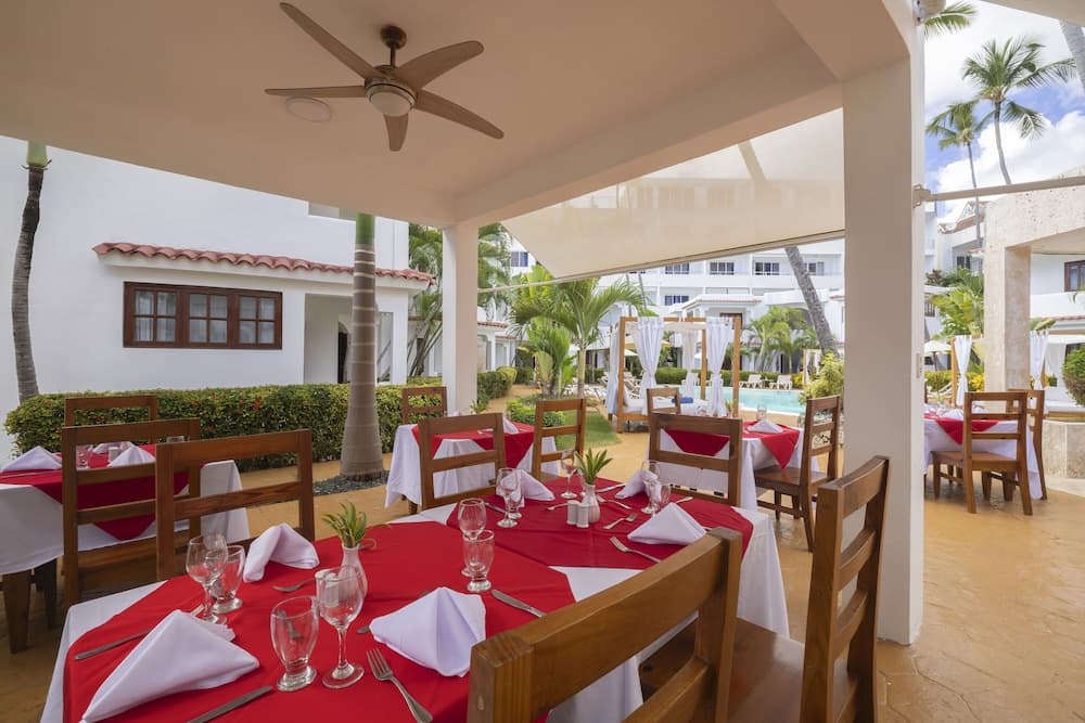 whala!bavaro — 27