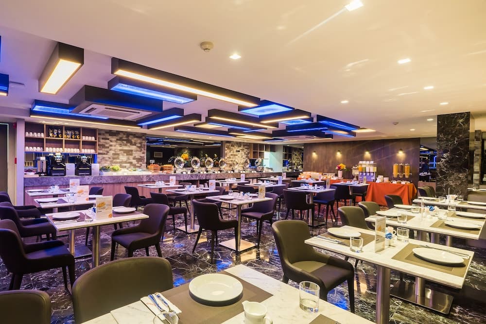 Citrus Suites Sukhumvit 6 by Compass Hospitality — 26