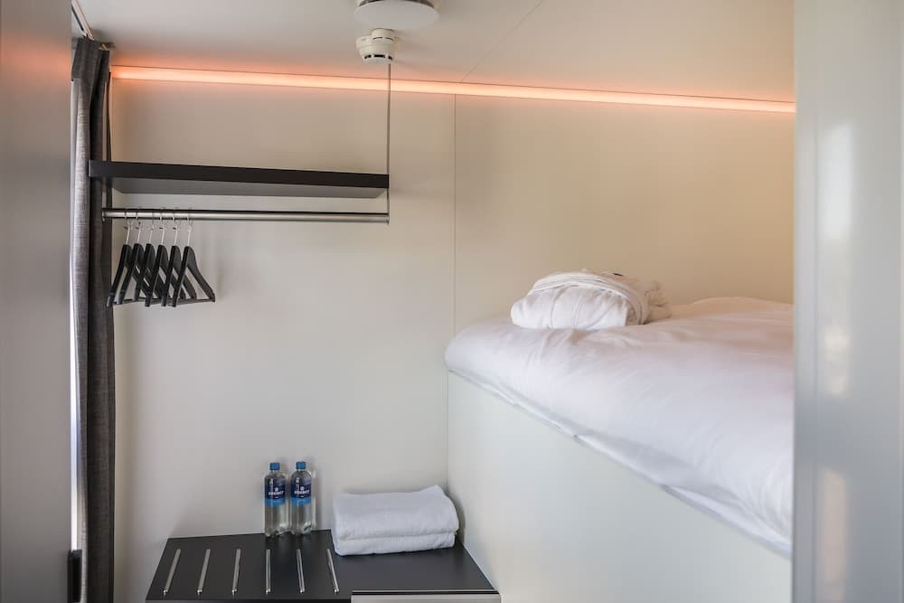 Dieses Hostel — 20