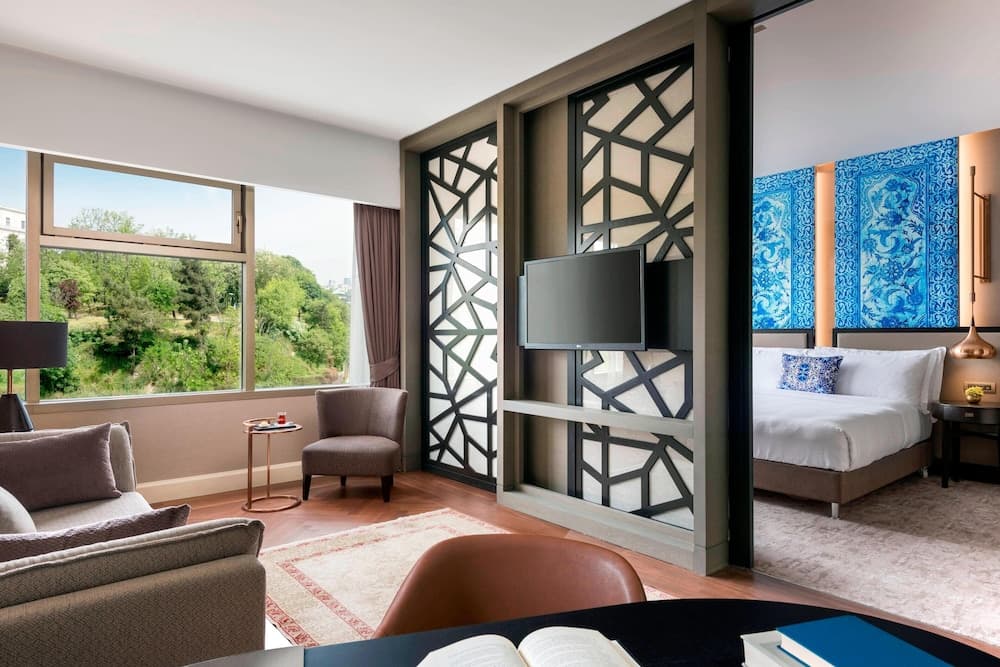 Das Ritz-Carlton, Istanbul — 25
