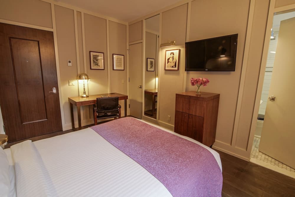 The Evelyn Hotel — 13