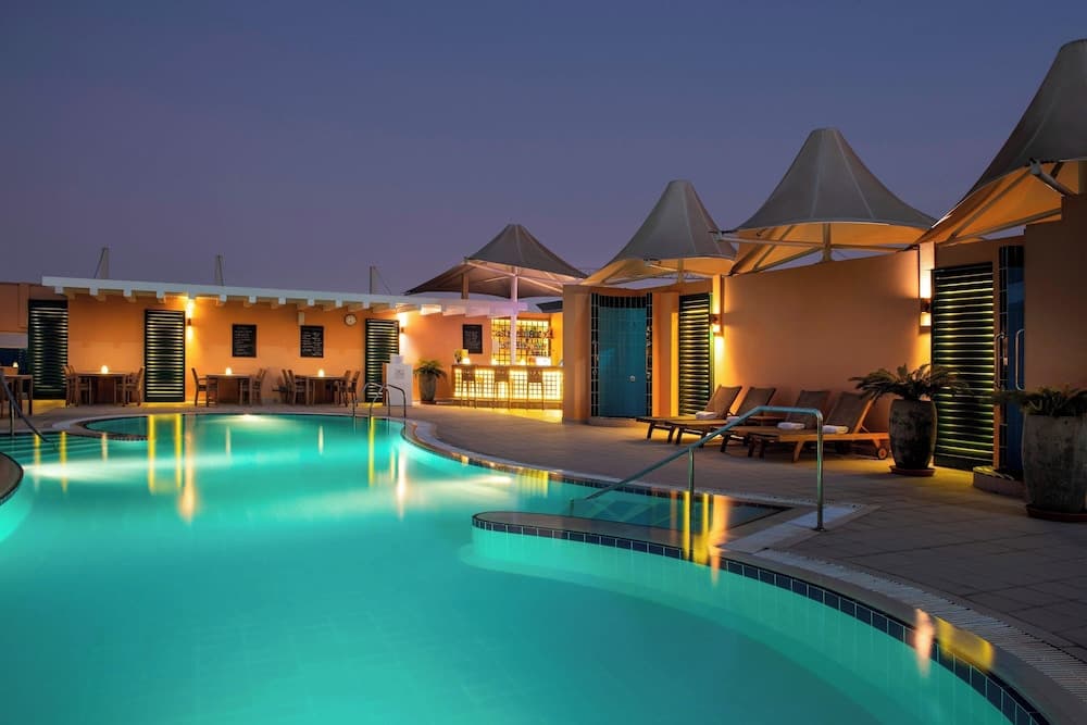Four Points by Sheraton Bur Dubai — 15