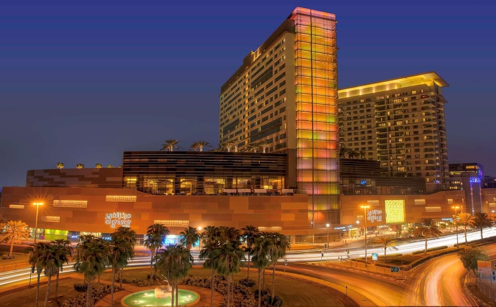 Swissotel Al Ghurair — 18