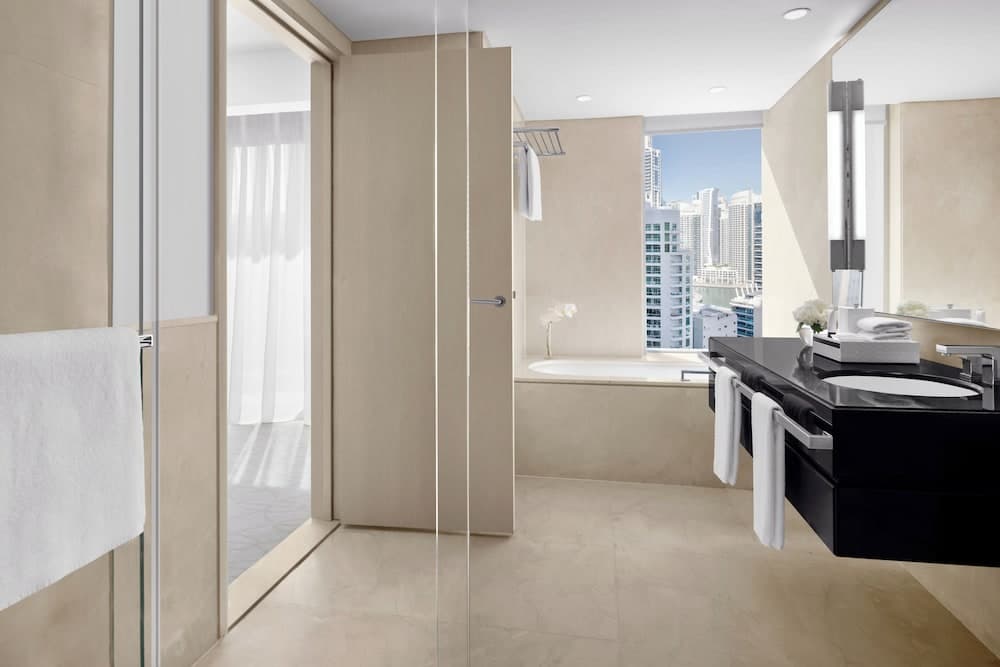 JW Marriott Hotel Marina — 12