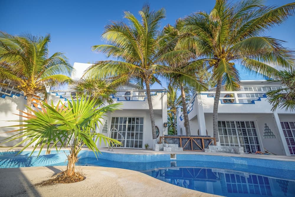 Casa Cenote Hotel — 16