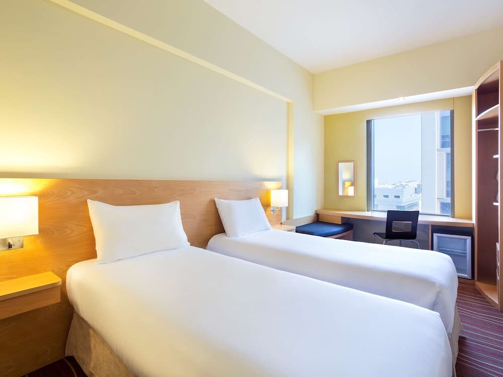ibis Dubai Al Rigga — 27