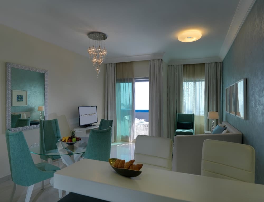 DAMAC Maison Mall Street — 22