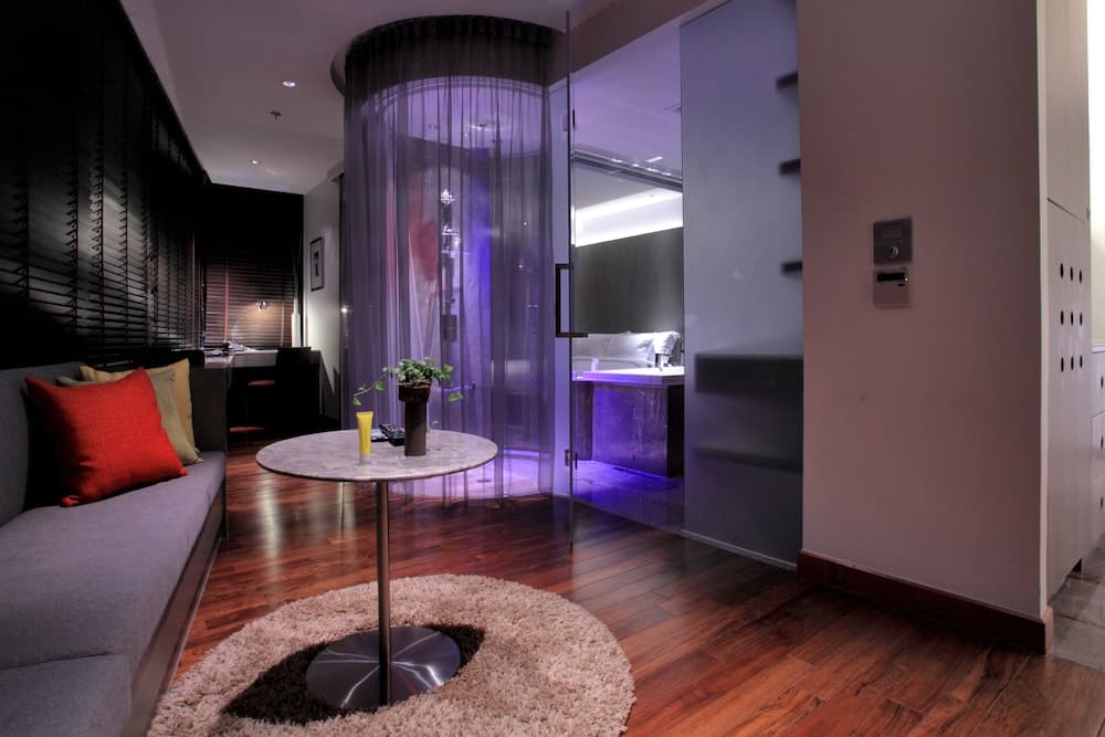 Hotel LiT BANGKOK — 10