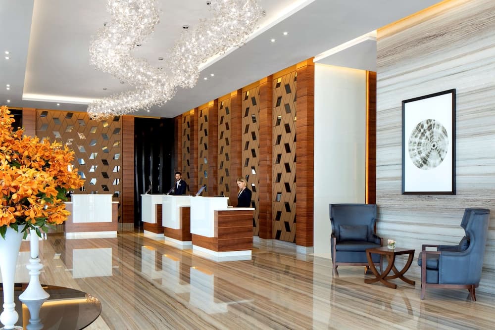 Radisson Blu Hotel Dubai Waterfront — 28