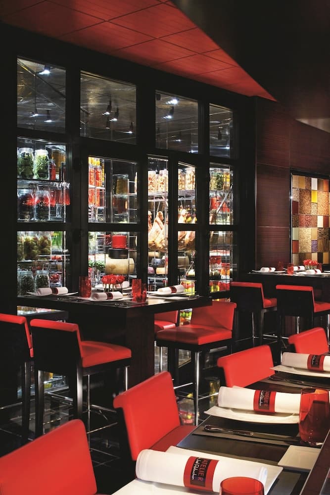 The SKYLOFTS at MGM Grand — 20