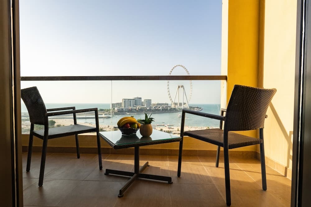 Amwaj Rotana, Jumeirah Beach - Dubai — 15