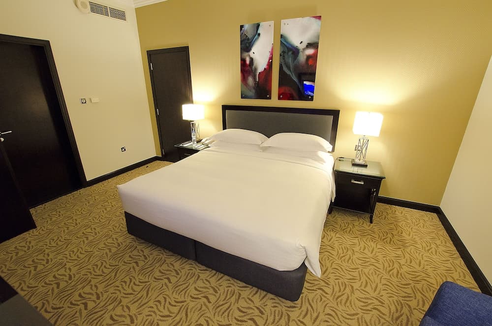 Towers Rotana — 7