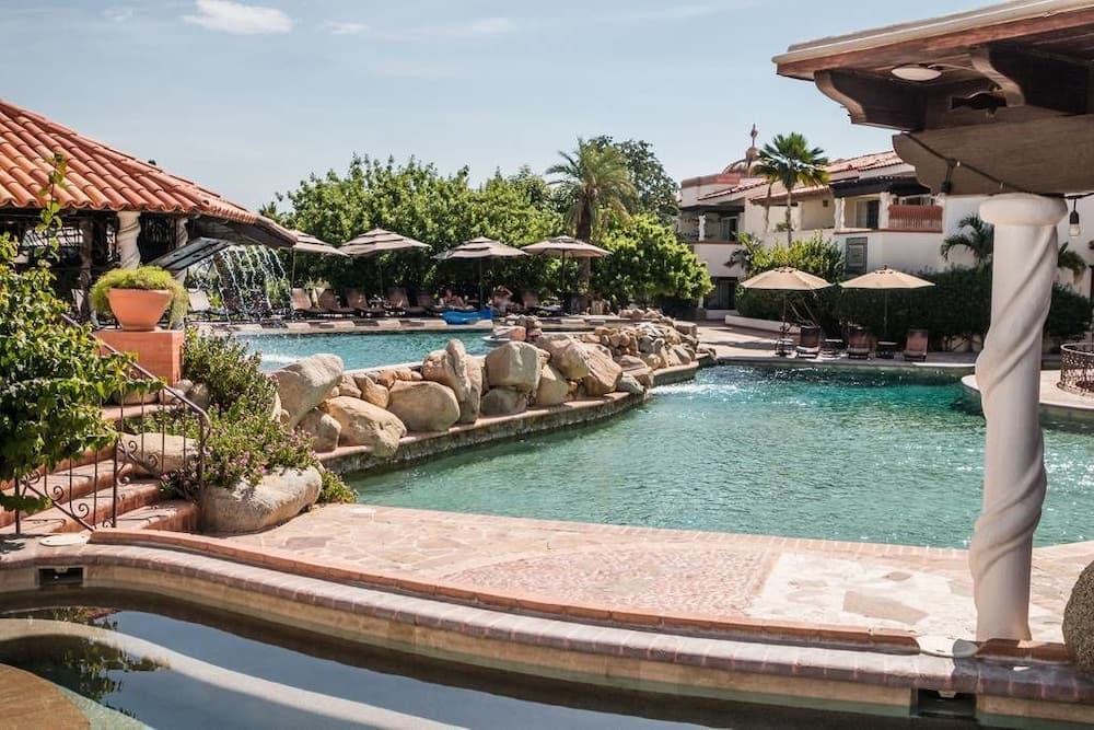 Landclub Entspannende Suite Pool — 4