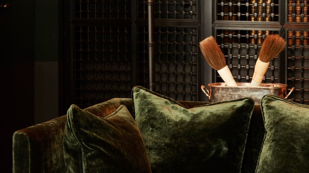 Monsieur George Hotel & Spa – Champs Elysées — 21